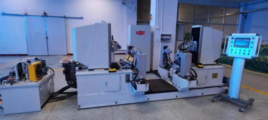 ZCN091EG-1500全自動數控四臂定子線圈伺服漲型機